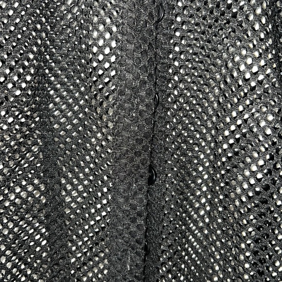 Princess Polly black net button up shirt. NWOT. Size US 4. Perfect condition. - Picture 13 of 13